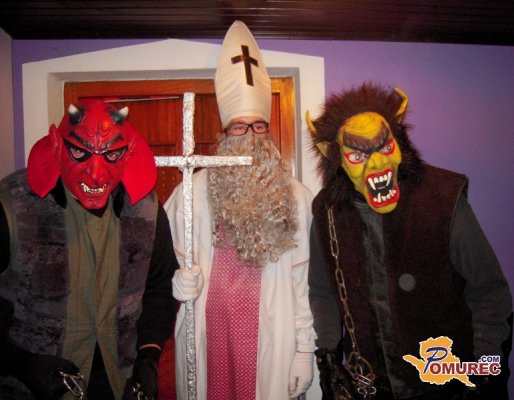 VIDEO: Miklavž in parklja na obhodu